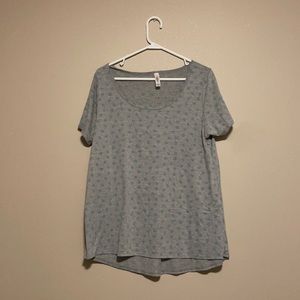 lularoe grey tee shirt